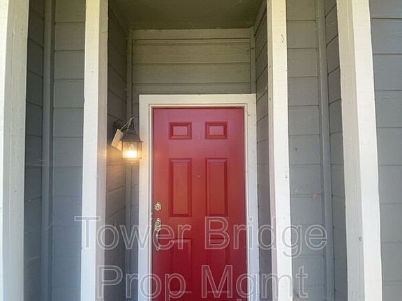 4th image of 1515 Knight Ct