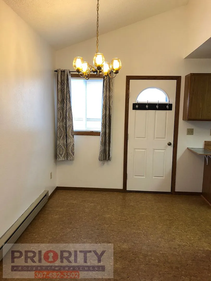 2 bedroom, 2 bath single-family home — Photo 3