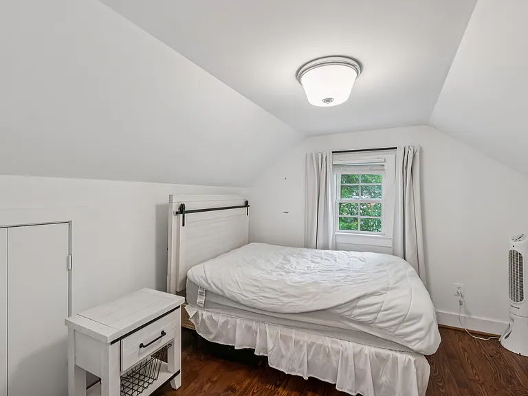 7209 Dartmouth Ave — Photo 6