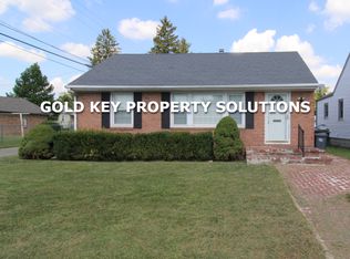 110 E 37th St, Anderson, IN 46013