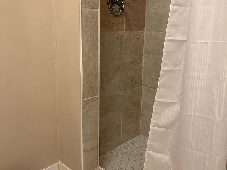 145 Williamsburg Way — Photo 8