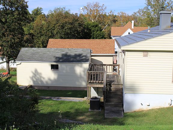 Back Deck Unit 1