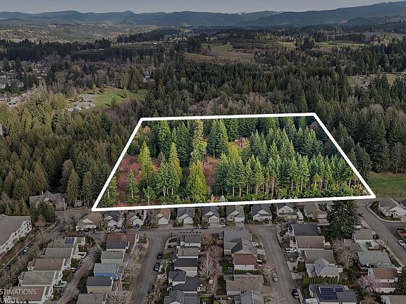 2nd image of 19124 SE Jacoby Rd