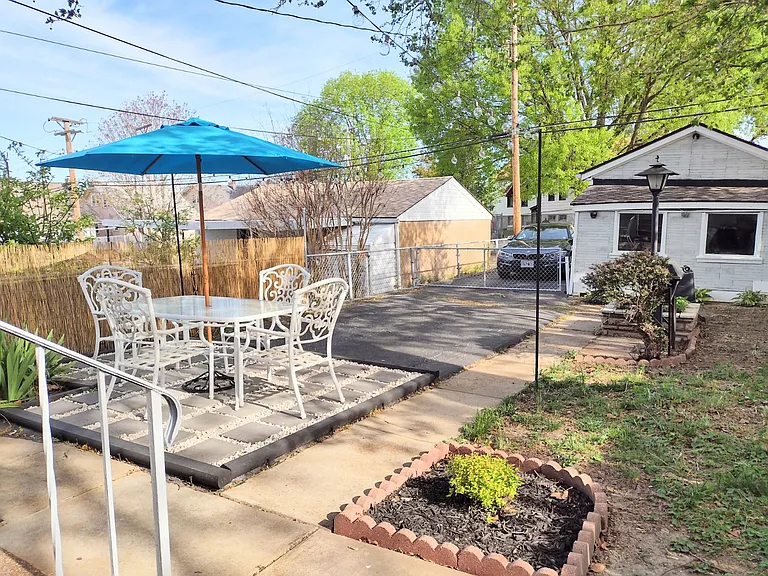 5915 Arsenal St — Photo 4