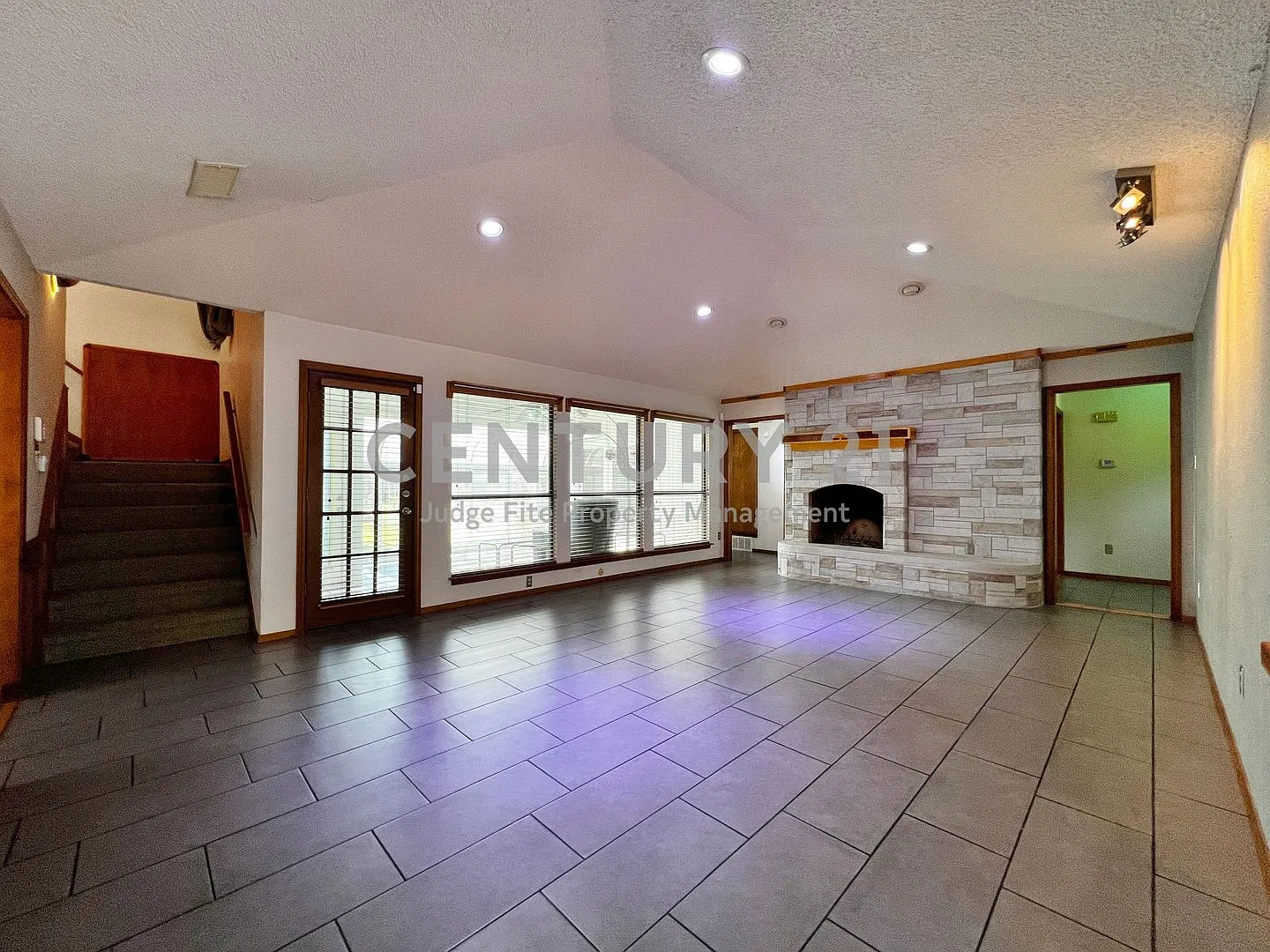 Custom 2-Story 4/2.5/2 Filled with Unique Features Throughout! — Photo 3
