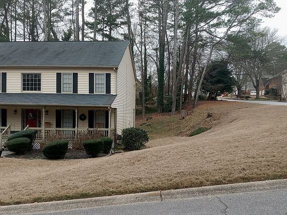 2nd image of 333 Lombard Dr