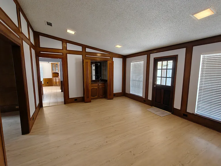 4108 Mesa Dr — Photo 6