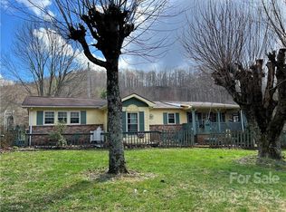 160 Odoms Chapel Rd, Bakersville, NC 28705