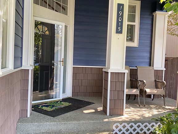4th image of 19015 Eastwood Ave E