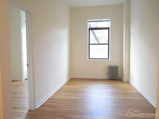 Rented by City Connections Realty | media 10