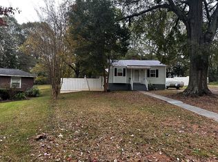 1616 Meadowbrook Cir, Anderson, SC 29624