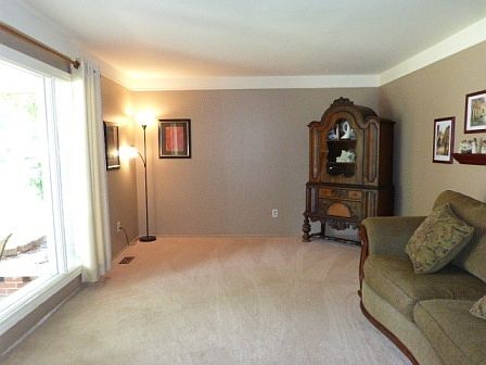 4th image of 30115 Blancke Dr
