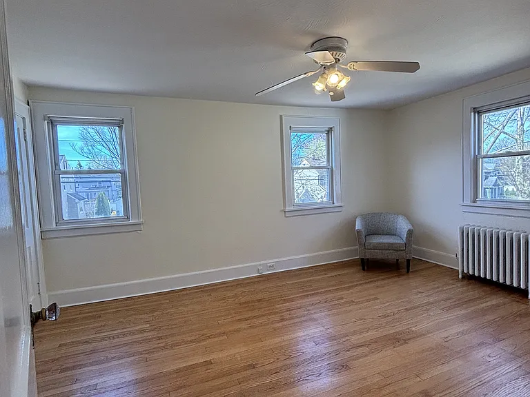 613 Martense Ave — Photo 16