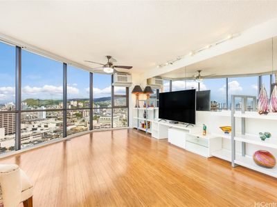930 Kaheka St APT 2803, Honolulu, HI, 96814