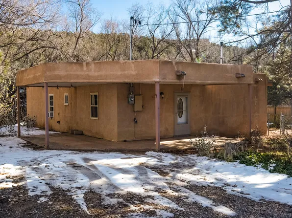 12040 State Highway 14 N, Cedar Crest, NM 87008
