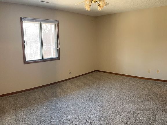 3rd image of 2815 70th St #G