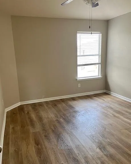 2522 Oakthorn Ct — Photo 5