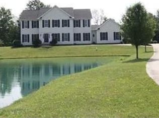 317 Saddle Path Ln, Pataskala, OH 43062