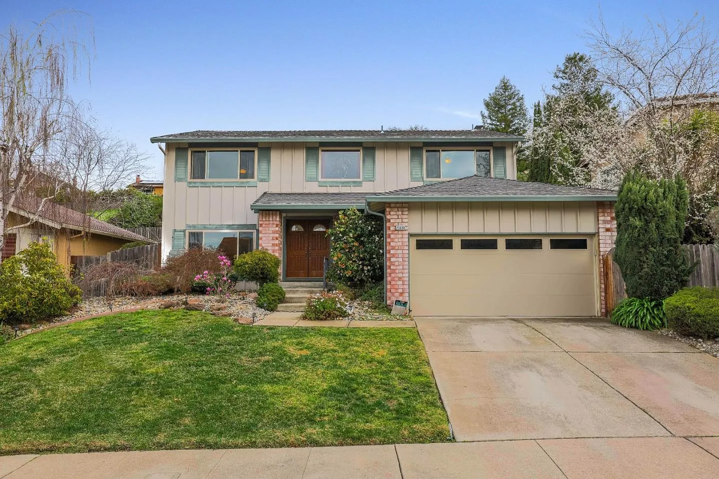 25638 W Camino Vis photo 1