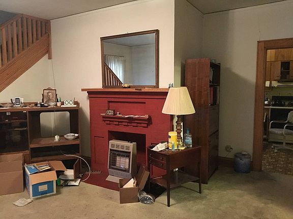 4th image of 202 Lovell Dr