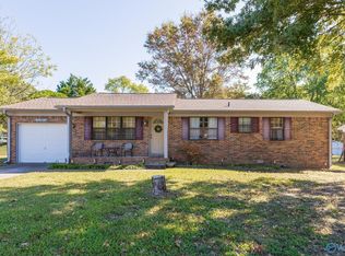 1124 Danmann Dr SE, Huntsville, AL 35803