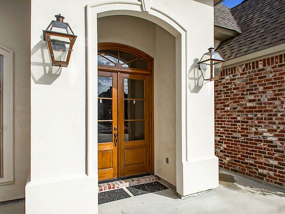 3rd image of 13283 Brookcrest Dr