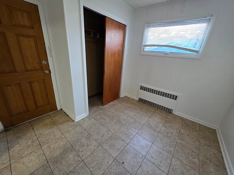 311 Totowa Ave — Photo 6
