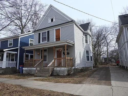 310 Gold Ave NW Photo 1