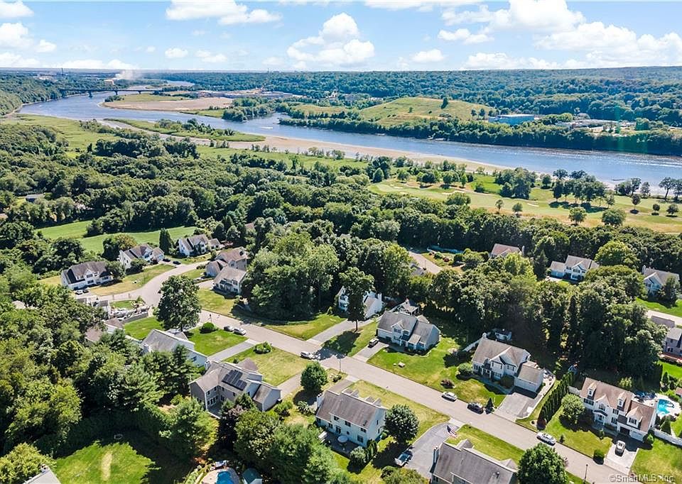 1st image of 55 Centennial Dr