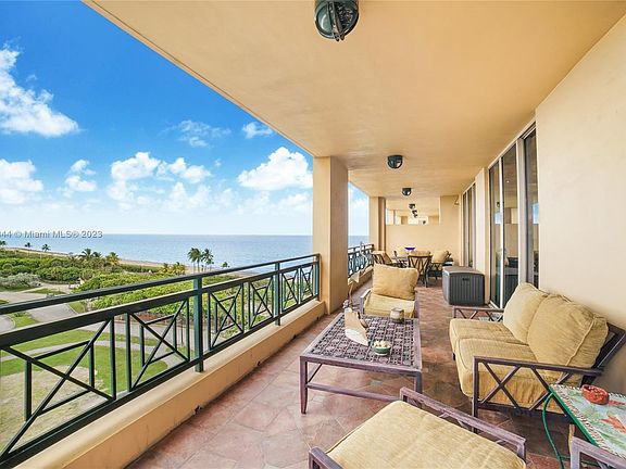 4th image of 3501 N Ocean Dr APT 6G