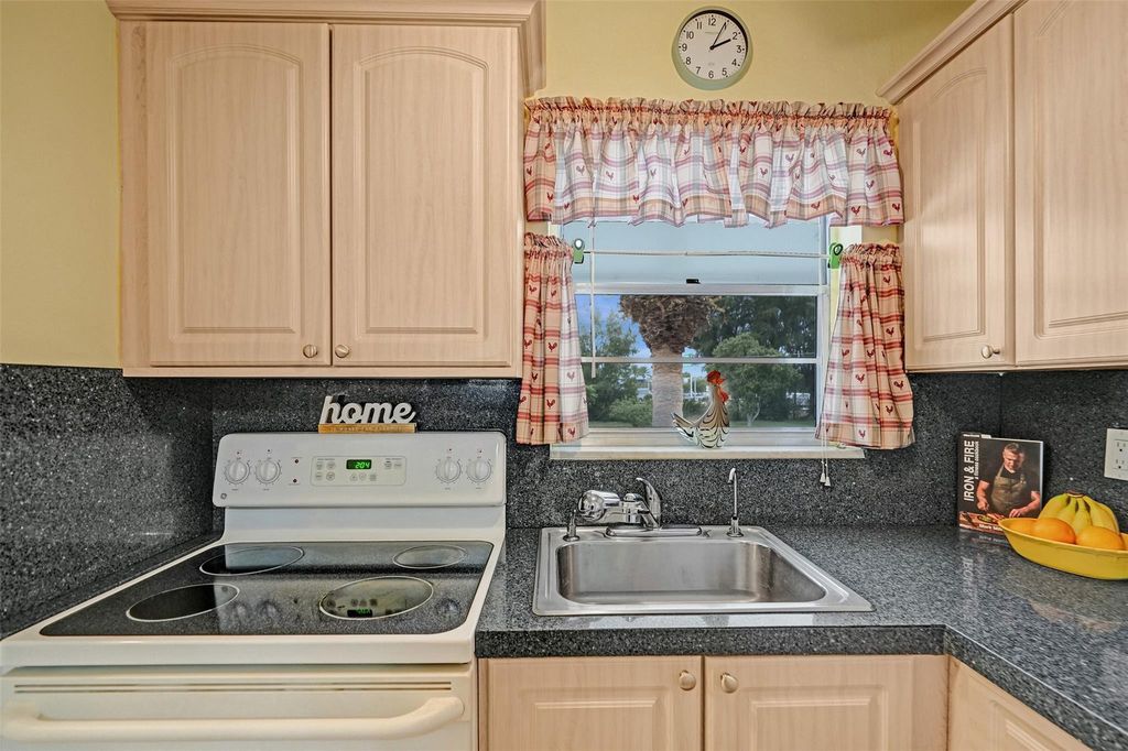 2475 W Golf Boulevard #244, photo 5