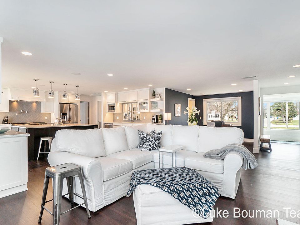1871 S Shore Dr APT 4, Holland, MI 49423 Zillow