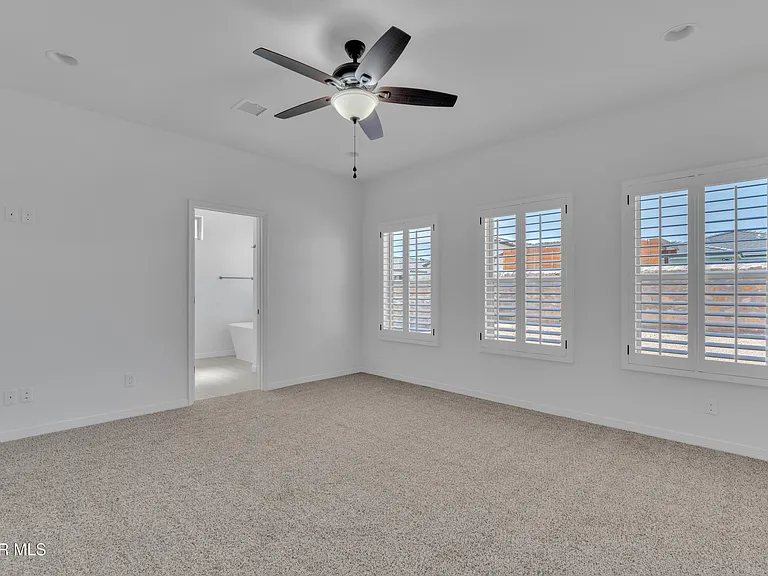 14936 Hill Ridge Ct — Photo 29
