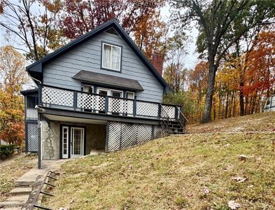 90 Walnut Rd, Charleston, WV, 25071
