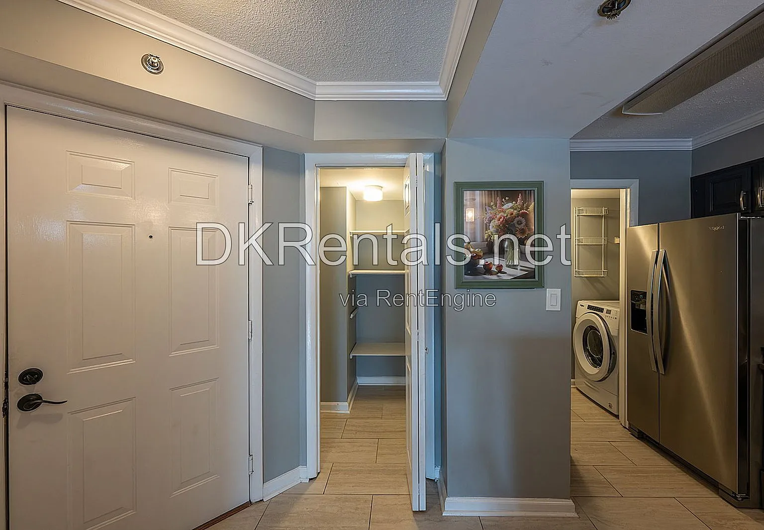 2 bed, 2.0 bath, 1106 sqft, $1,900 — Photo 3