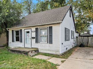 8276 Timken Ave, Warren, MI 48089