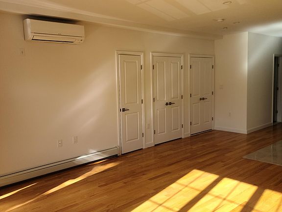5th image of 8656 Bay 16th St #2