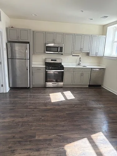 531 South St #204 Photo 1