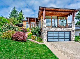 9861 Vineyard Crst, Bellevue, WA 98004