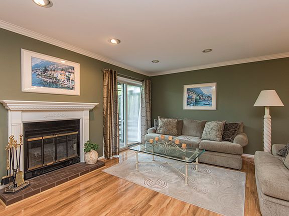 5th image of 1542 Seton Villa Ln