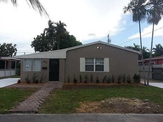 1st image of 889 E 7th Ave #1