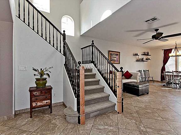 4th image of 9544 Green Vineyard Ave