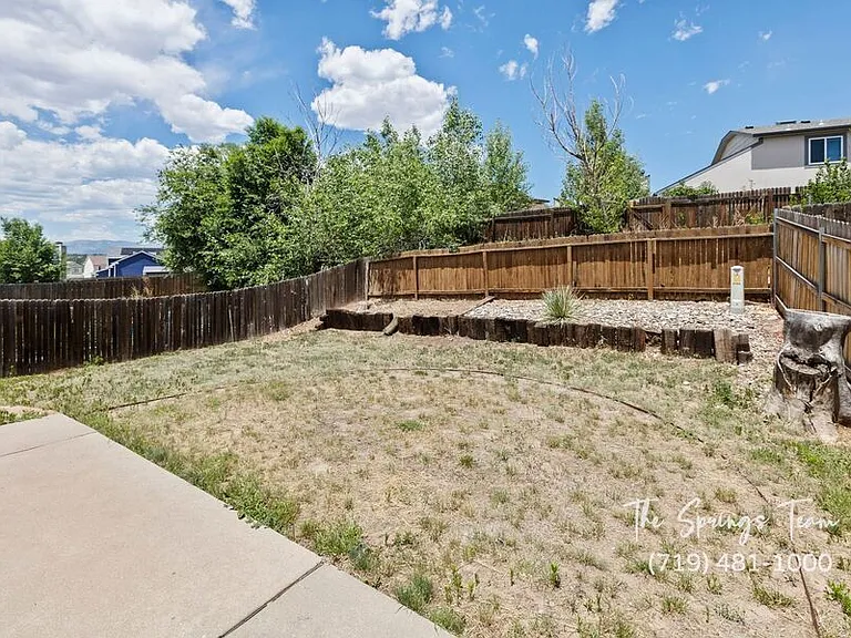 6460 Mohican Dr — Photo 32