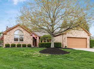 5664 Maplewood Ct, Lewis Center, OH