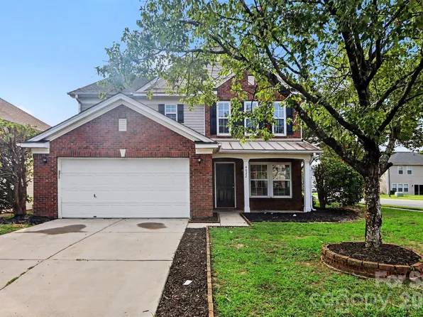 4022 Houldsworth Dr, Charlotte, NC 28213
