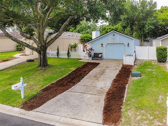 2nd image of 122 Meadow Blvd