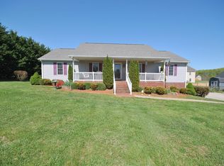 1064 Somers Way, Forest, VA 24551