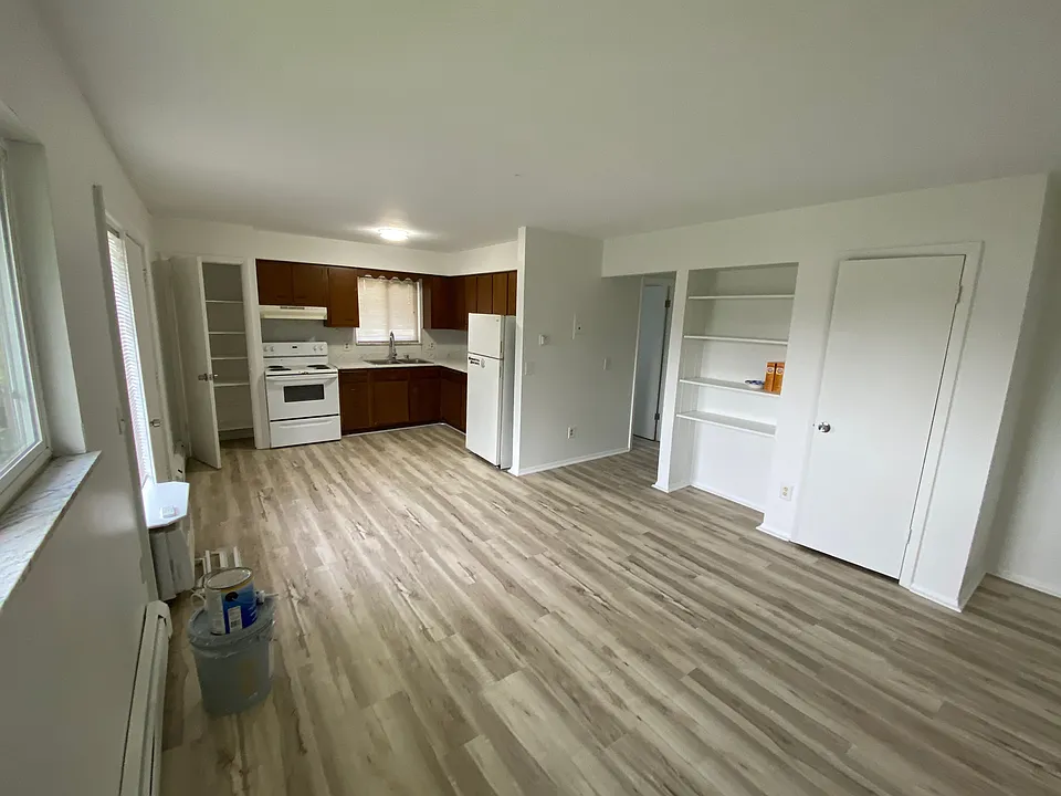 11015 Otsego St #6