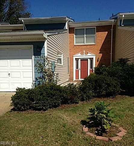 1st image of 4494 Sir Johns Ln