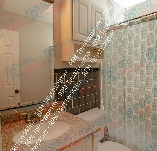 521 Darby Glen Ln #1 — Photo 24